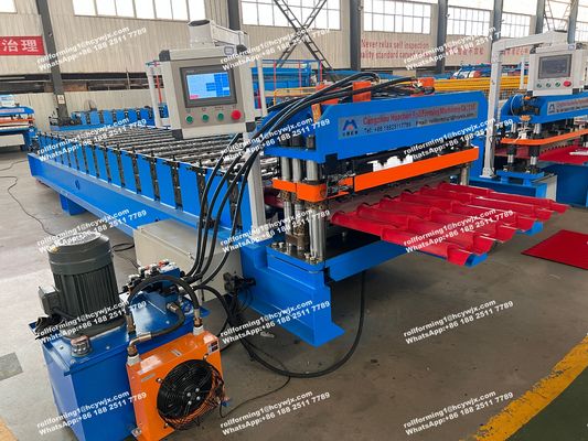 Productie van daktegelvormende machine/verglasde tegelmachine/staalplaatrolvormer