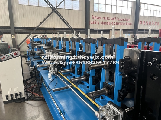 Een klik CZ Purlin Interchange Roll Forming Machine Keten Drive