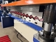 Kettingtransmissie gegolfde plaatwalmachine met Omron-encoder en hydraulisch snijden