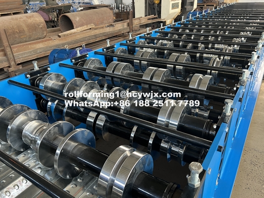 1220 mm geribde vloer dek rollen vormmachine gelast frame met hydraulische snij PLC-besturing