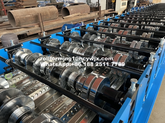 Hydraulische 11 11 5.5KW motor vloer dek rollen vormmachine 8-12m/min snelheid met PLC besturingssysteem