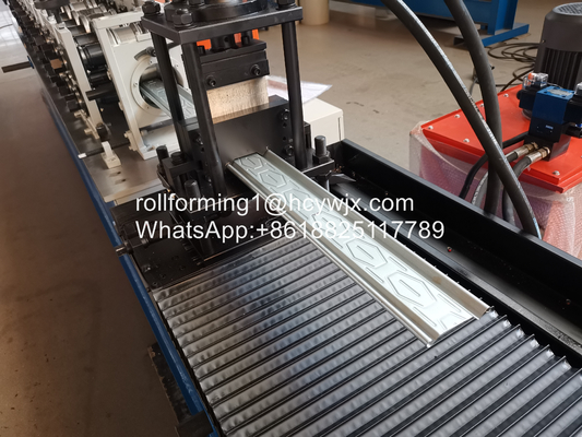 Aanpasbare voedingsbreedte sluiter deur rolvormende machine voor dikte 0,8-1,2 mm