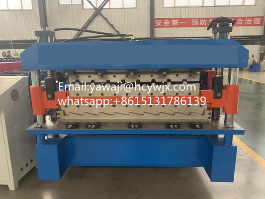 1250 mm Materiaalbreedte Dubbele dek rollenvormende machine met 380v 50Hz 3 fasen Elektraal systeem
