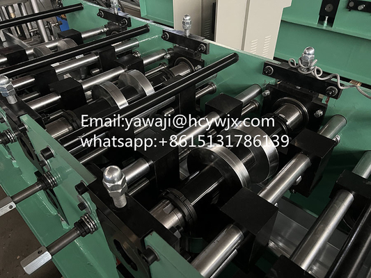 C Purlin rollforming machine met automatische perforatie
