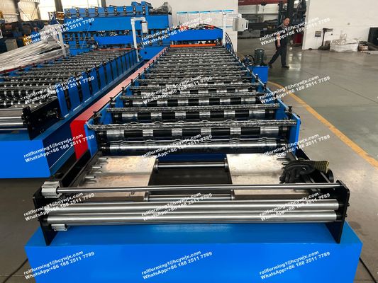 Productie van daktegelvormende machine/verglasde tegelmachine/staalplaatrolvormer