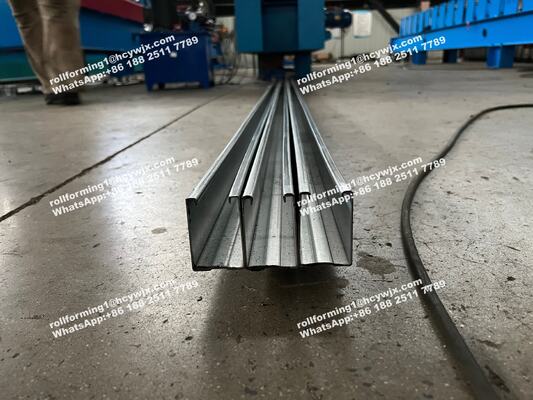 Sectie Garagedeur Geleiderail Track Schuifrolvormmachine