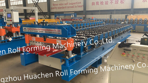 Machine voor het maken van dakplaten met metalen panelen Machine voor het drukken van tegels met rollen Machine voor het vormen van vloertegels met een golfvormige trapeziumvorm