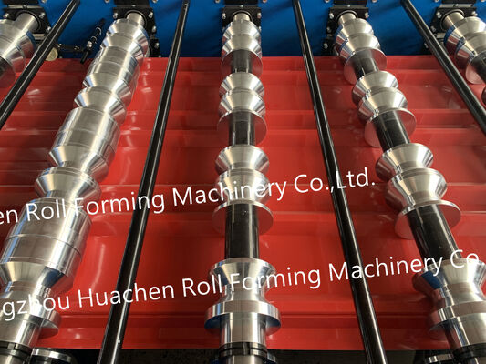 Machine voor het maken van dakplaten met metalen panelen Machine voor het drukken van tegels met rollen Machine voor het vormen van vloertegels met een golfvormige trapeziumvorm