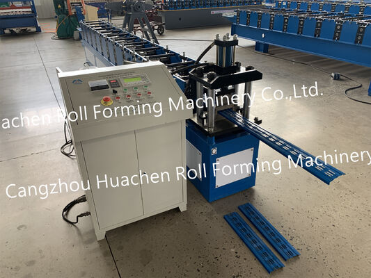 Metaal Automatische Ponsplaat Machine Dak- en Wandpaneelvormmachine