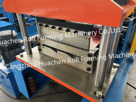 Automatic roofing sheet forming machine applicable to the construction market