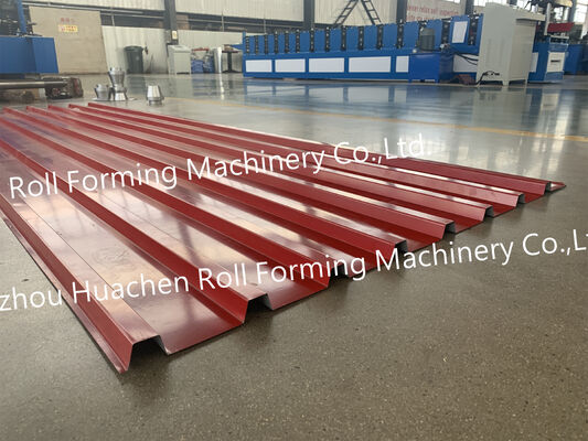 Doppelschermrolvormende machine voor daktegels