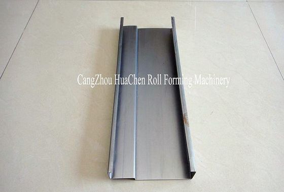 Het op zwaar werk berekende Broodje die van het Deurkader Machine, het Spoorbroodje vormen die van de Deurgids Lijn vormen