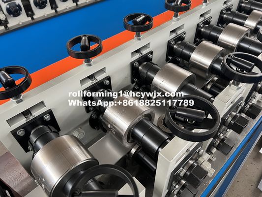 45 Stalen schacht plafond metalen rolvormende machine PLC-besturingssysteem