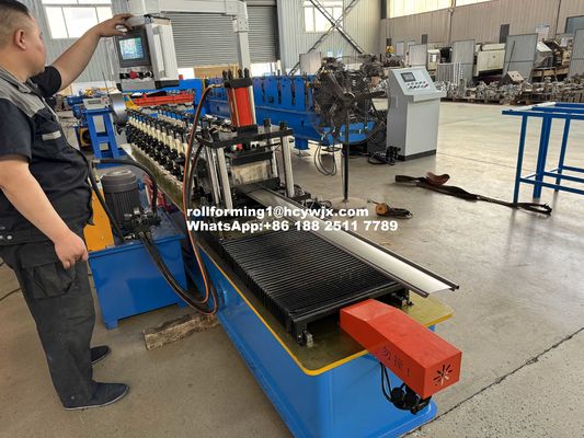 6.5mx1mx1.4m Roller Door Roll Forming Machine voor aangepaste profielen en variërende breedte