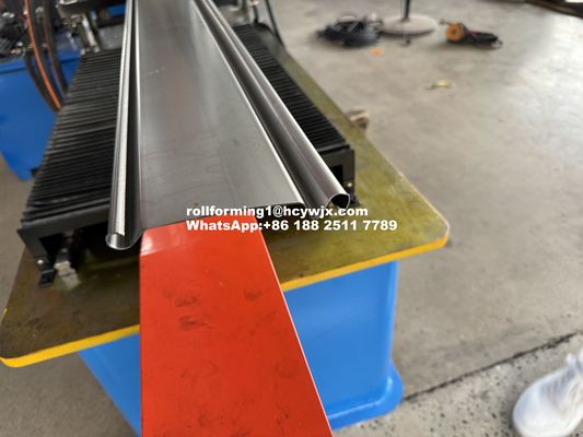 6.5mx1mx1.4m Roller Door Roll Forming Machine voor aangepaste profielen en variërende breedte