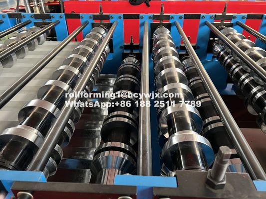 0.3-0.6mm 5,5 kW vermogen dubbele laag rollenvormende machine