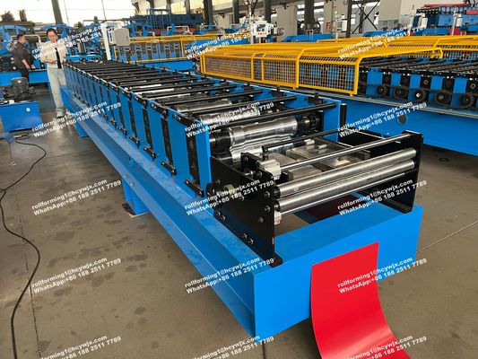 Automatische Ridge Cap Roll Forming Machine, daktegelproductie machine Hydraulisch snijden