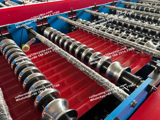 High Speed Chain Transmission gegolfde vormmachine voor wand en zijpaneel