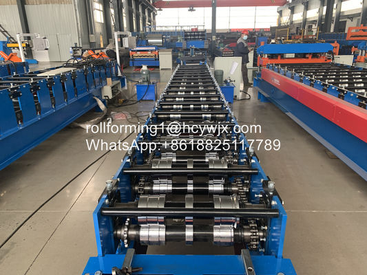 Cr12 0.7mm het Zelfsluitende 400mm Broodje die van het Dakwerkblad Machine vormen