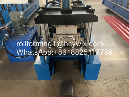 Gegalvaniseerd Metaaldak 1.5mm Dikte Ridge Cap Roll Former